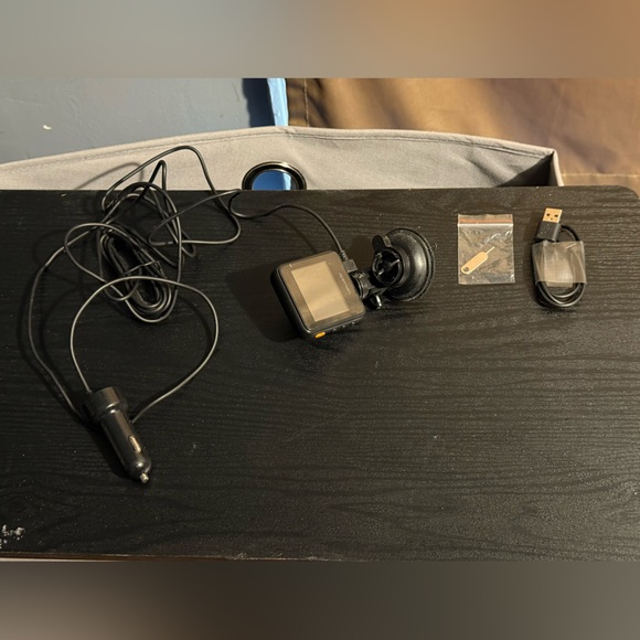 Apeman C420 Dash Cam - Picture 2 of 2